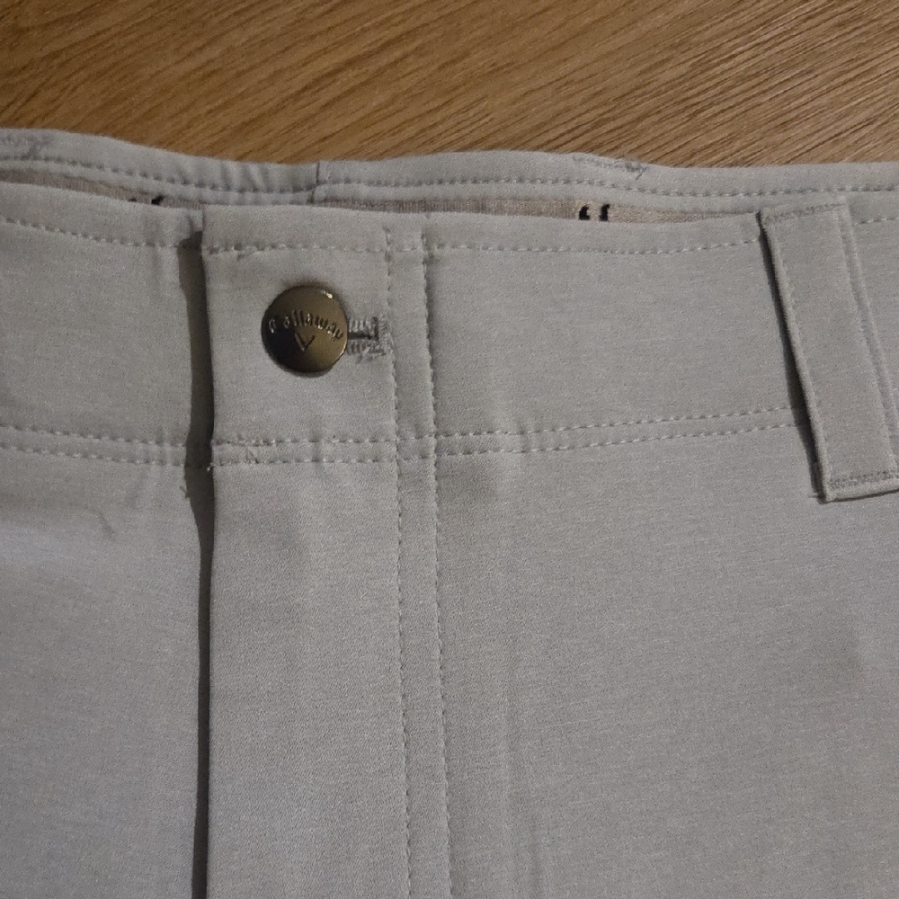 Callaway Gray Flat Front Men's Shorts - Picture 2 of 5